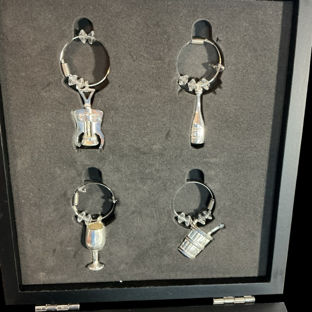 Silver Tone Metal BAR Set In Case Wine Openers, Spout, Charms